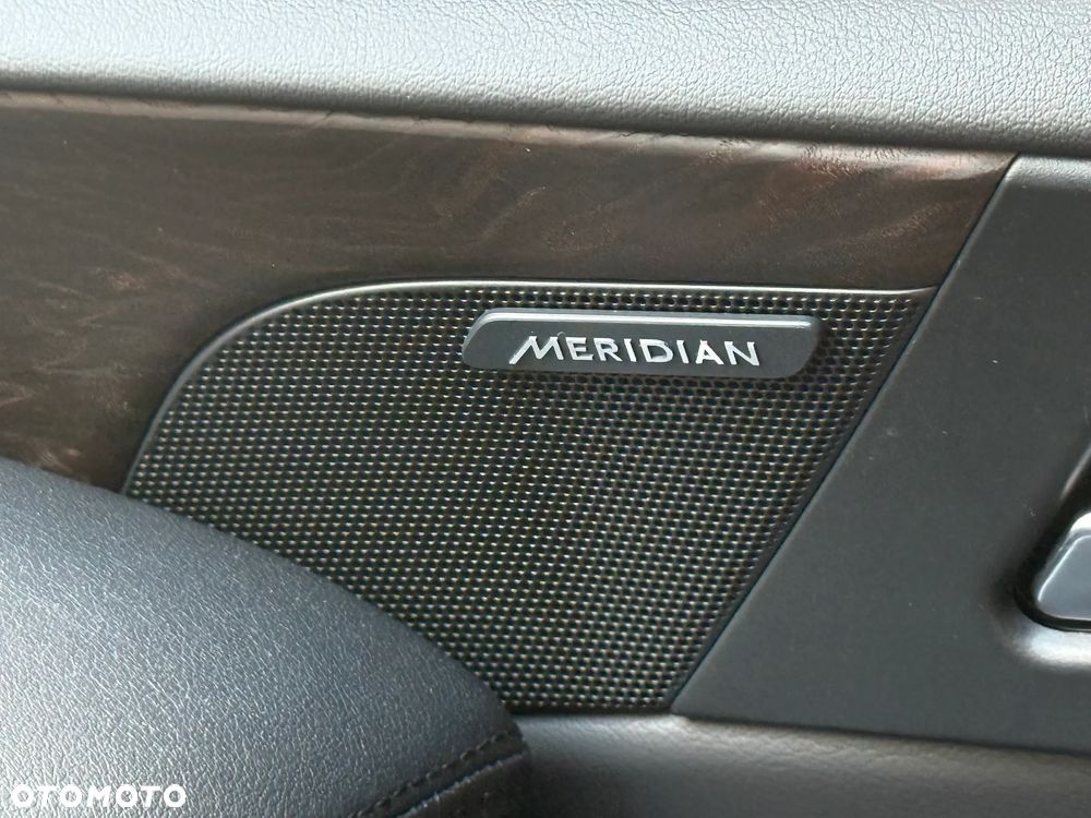 Jaguar XE - 14