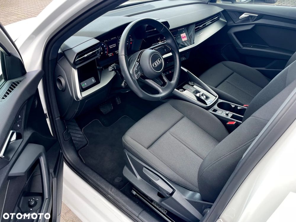 Audi A3 Sportback 30 TFSI mHEV S tronic - 2
