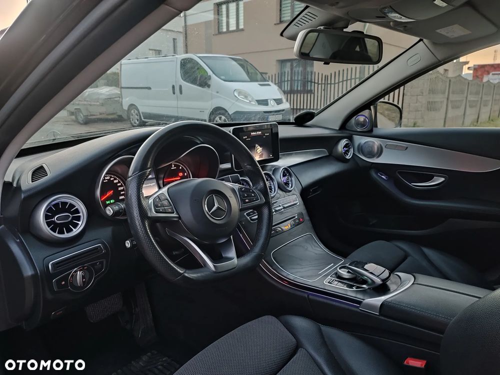 Mercedes-Benz Klasa C - 24