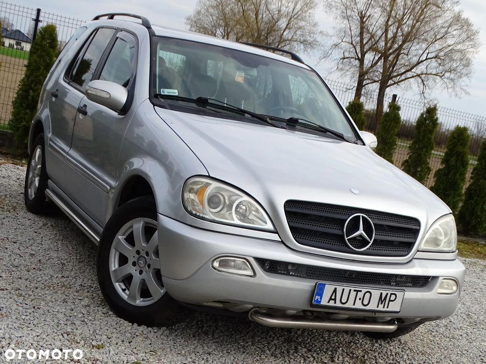 Mercedes-Benz ML - 27