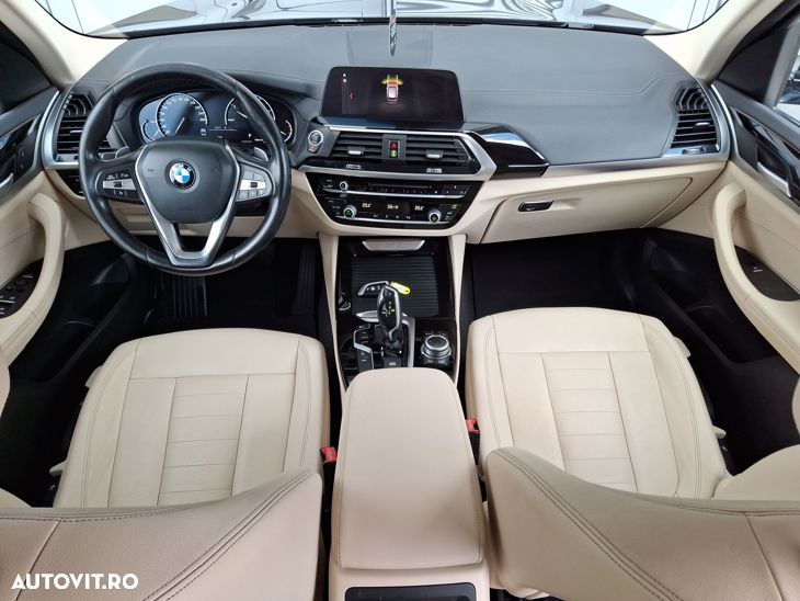 BMW X3 xDrive20d AT Luxury Line - 11