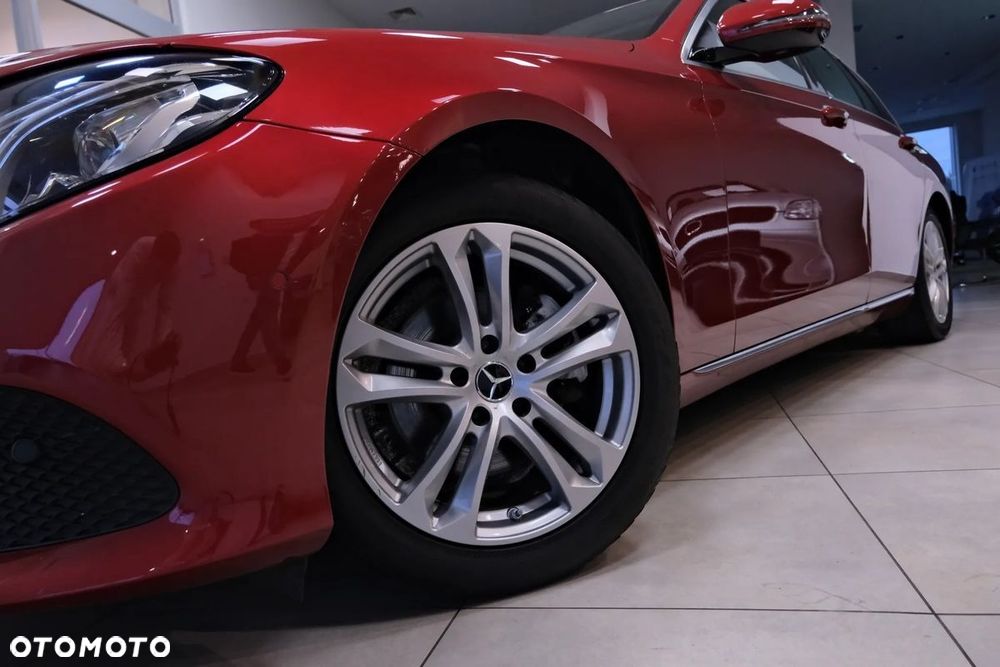 Mercedes-Benz Klasa E 220 d 9G-TRONIC Avantgarde - 23