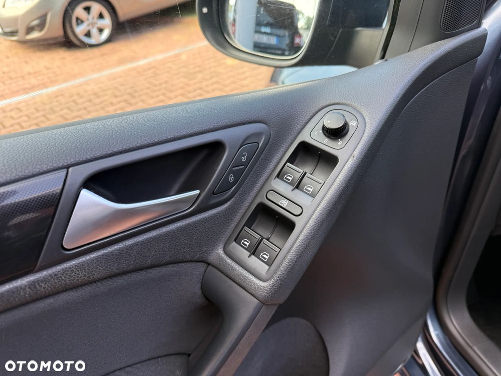 Volkswagen Golf 1.4 Comfortline - 16