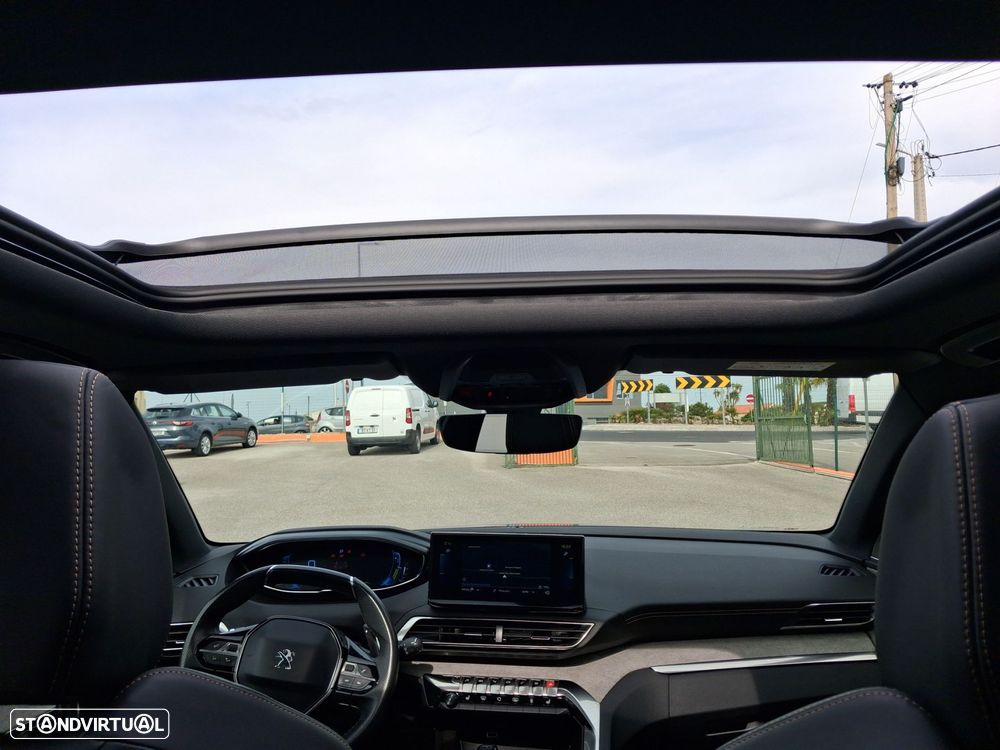 Peugeot 3008 1.6 Hybrid GT Pack e-EAT8 - 36