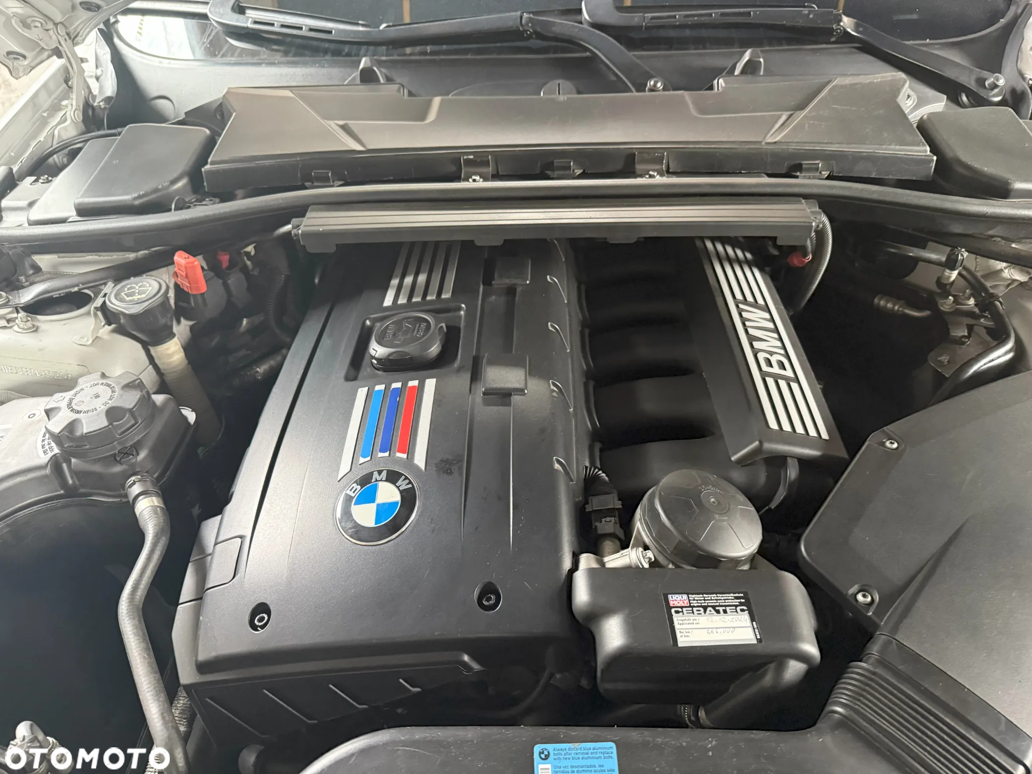 BMW Seria 3 325i - 22
