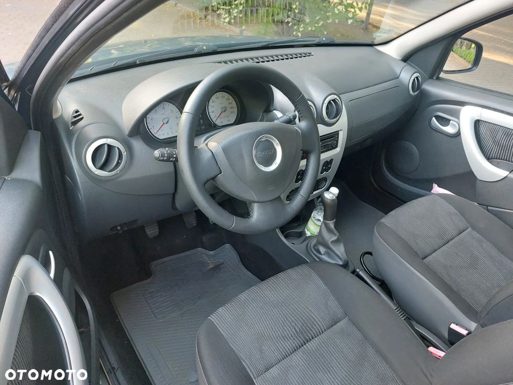 Dacia Sandero 1.4 MPI Laureate - 6
