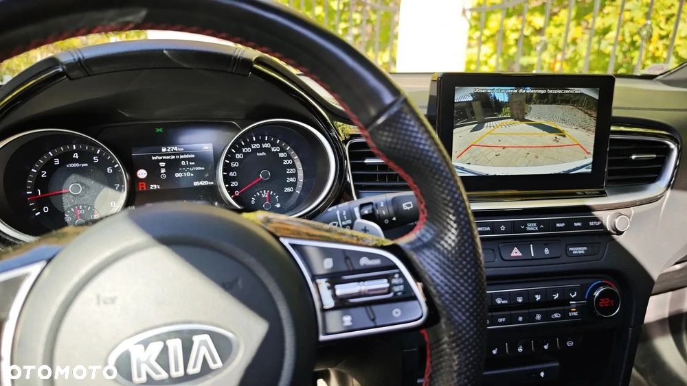 Kia ProCeed 1.6 T-GDI GT DCT - 34