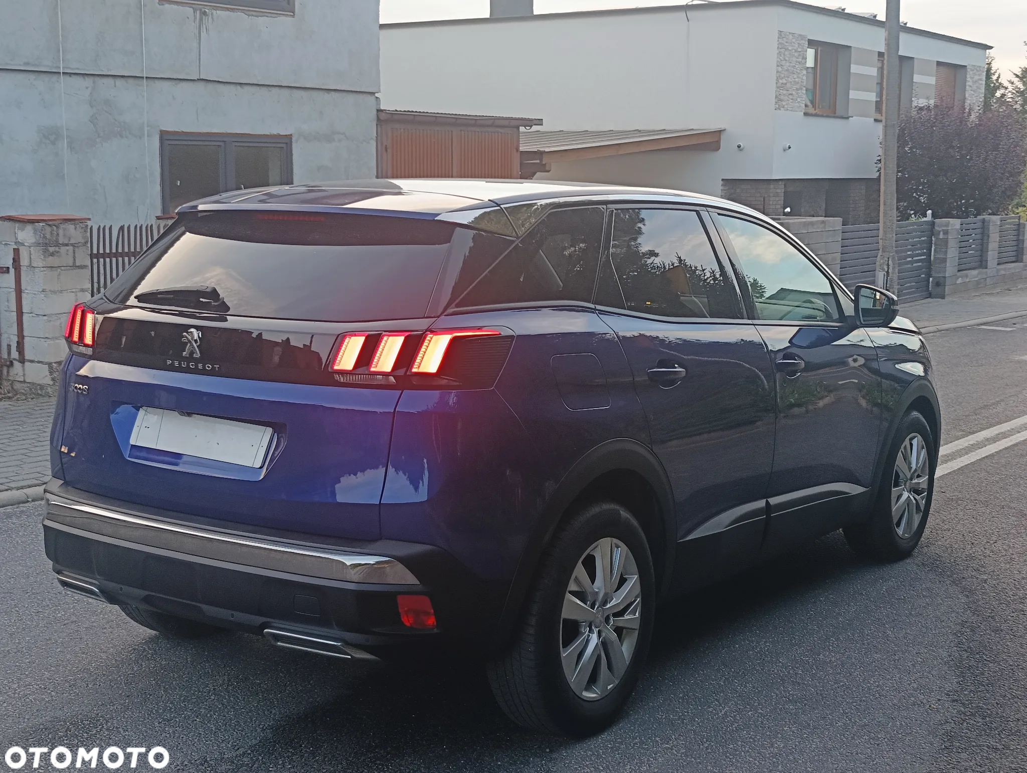 Peugeot 3008 1.5 BlueHDi Allure S&S - 3