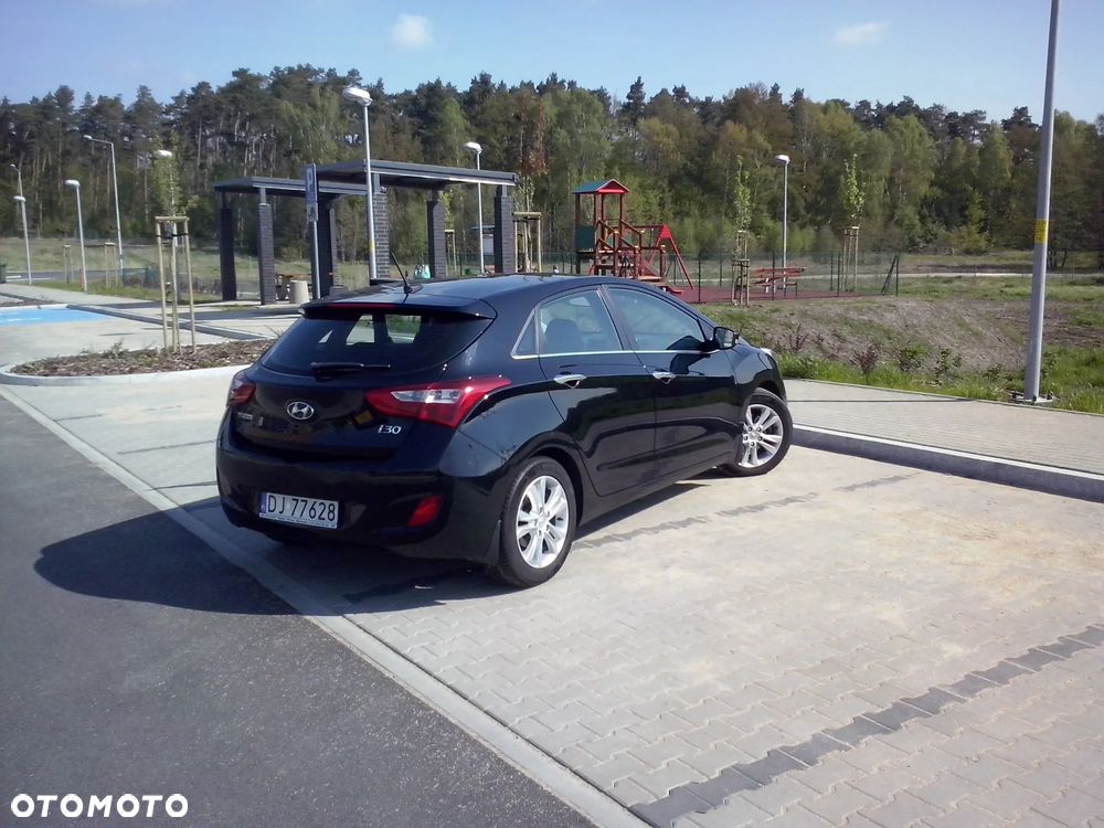 Hyundai i30 1.6 CRDi Premium - 5