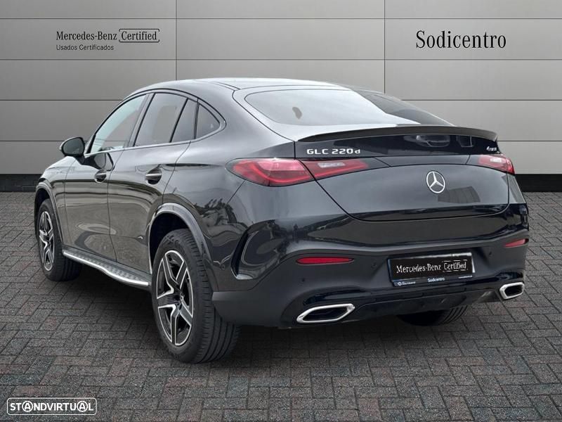 Mercedes-Benz GLC 300 e Coupe 4Matic - 4