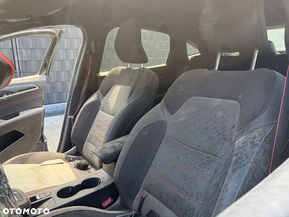 Renault Arkana 1.3 TCe mHEV R.S Line EDC - 19