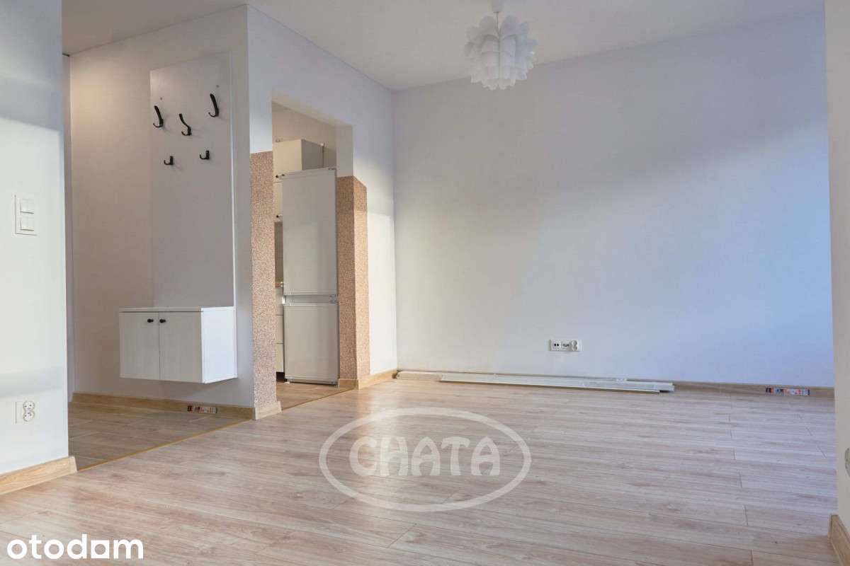 Kawalerka z balkonem, m.post. i komórką lokatorską