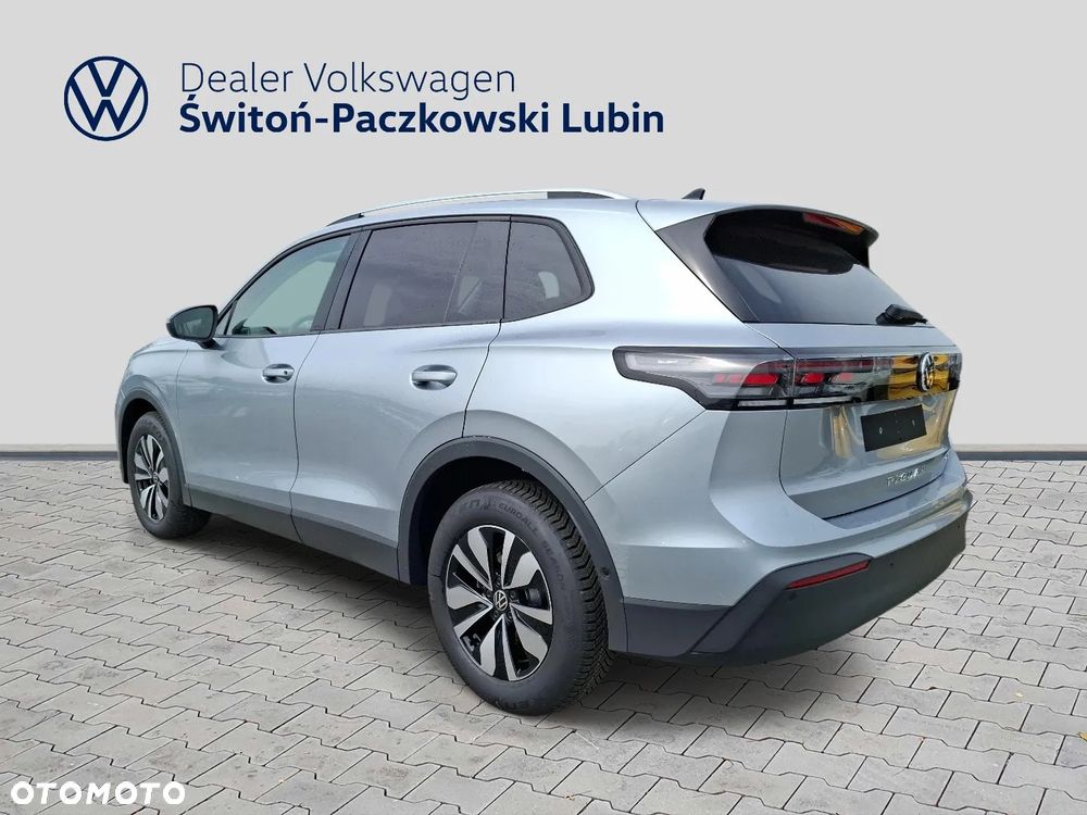 Volkswagen Tiguan 1.5 eTSI Life Plus DSG - 4