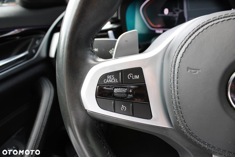 BMW Seria 5 - 13