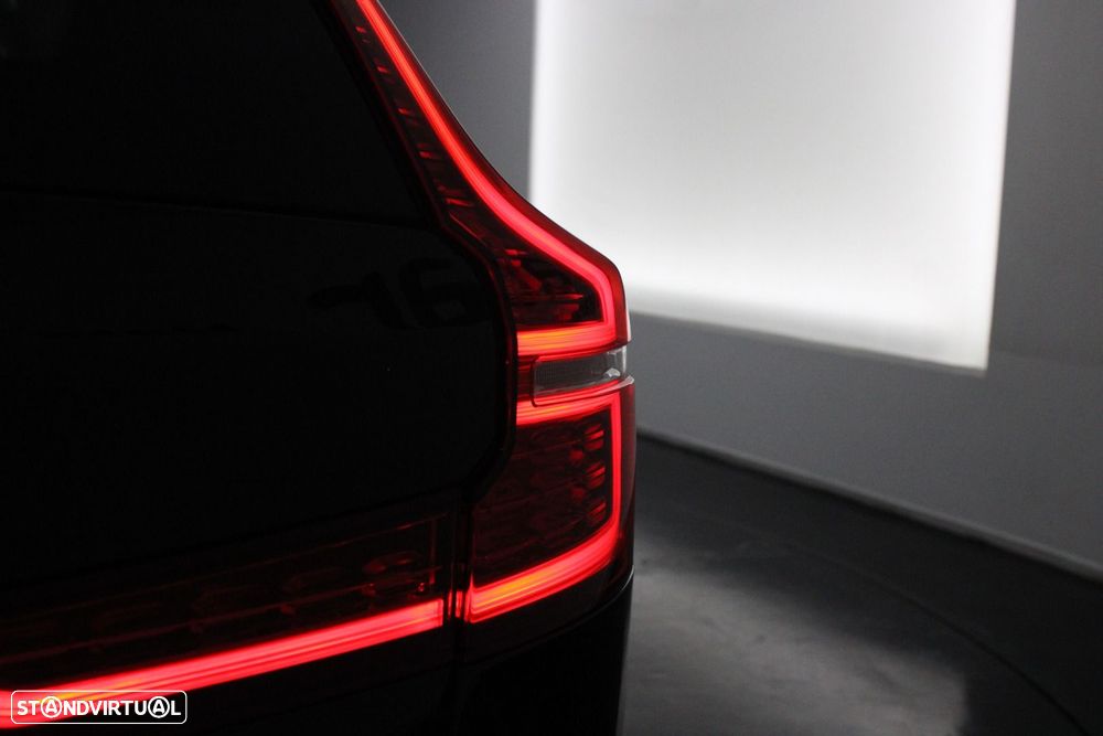 Volvo V60 2.0 T6 AWD TE R-Design Expression — fotografia 40