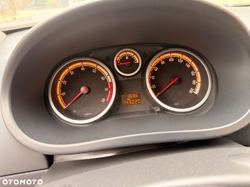 Opel Corsa - 6