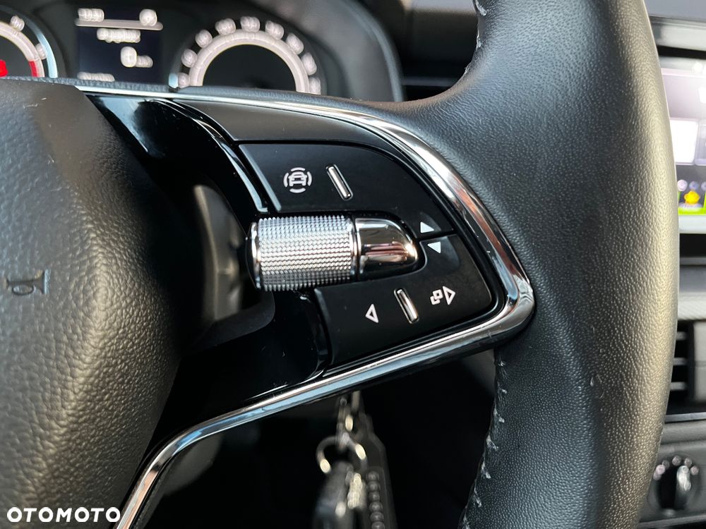 Skoda Kamiq 1.0 TSI Ambition - 29