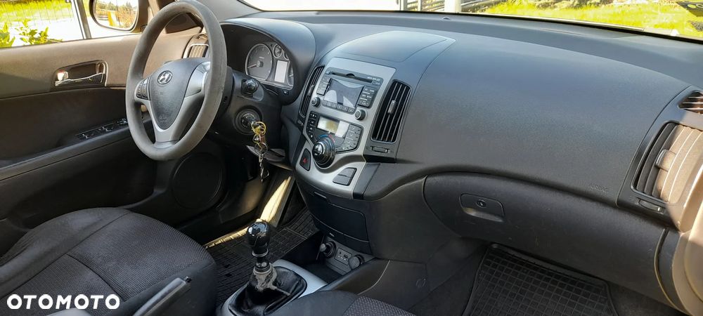 Hyundai i30 1.6 CRDi Comfort - 8