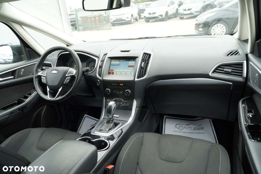Ford S-Max 2.0 TDCi Titanium PowerShift - 9