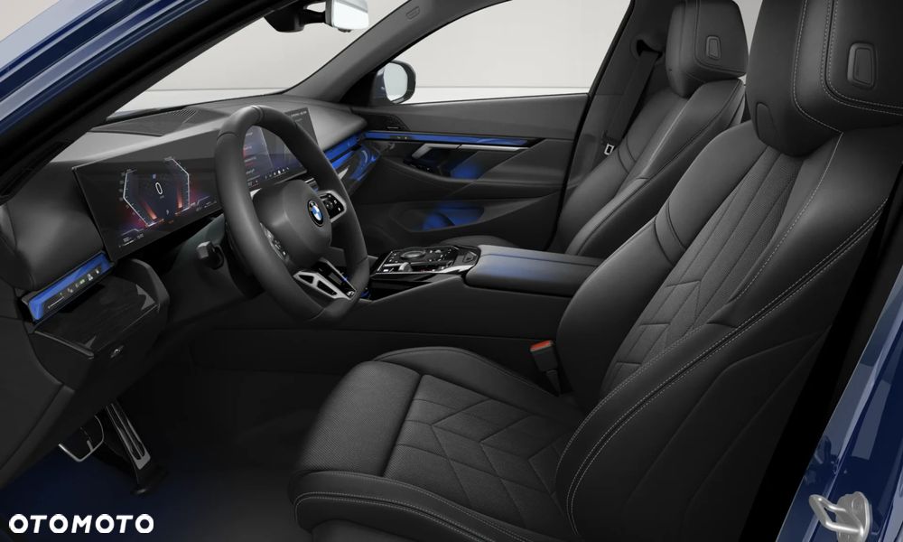 BMW Seria 5 540d xDrive mHEV M Sport - 10