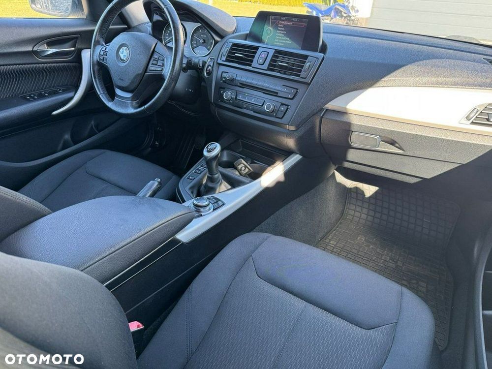 BMW Seria 1 116d - 8