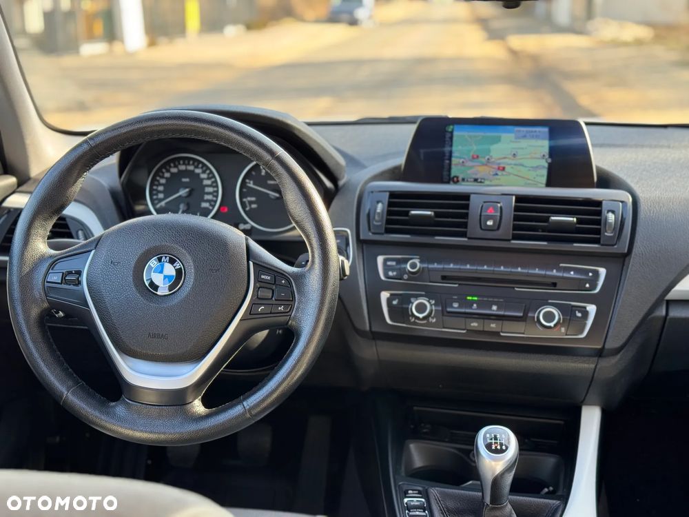 BMW Seria 1 120d xDrive BluePerformance Urban Line - 16