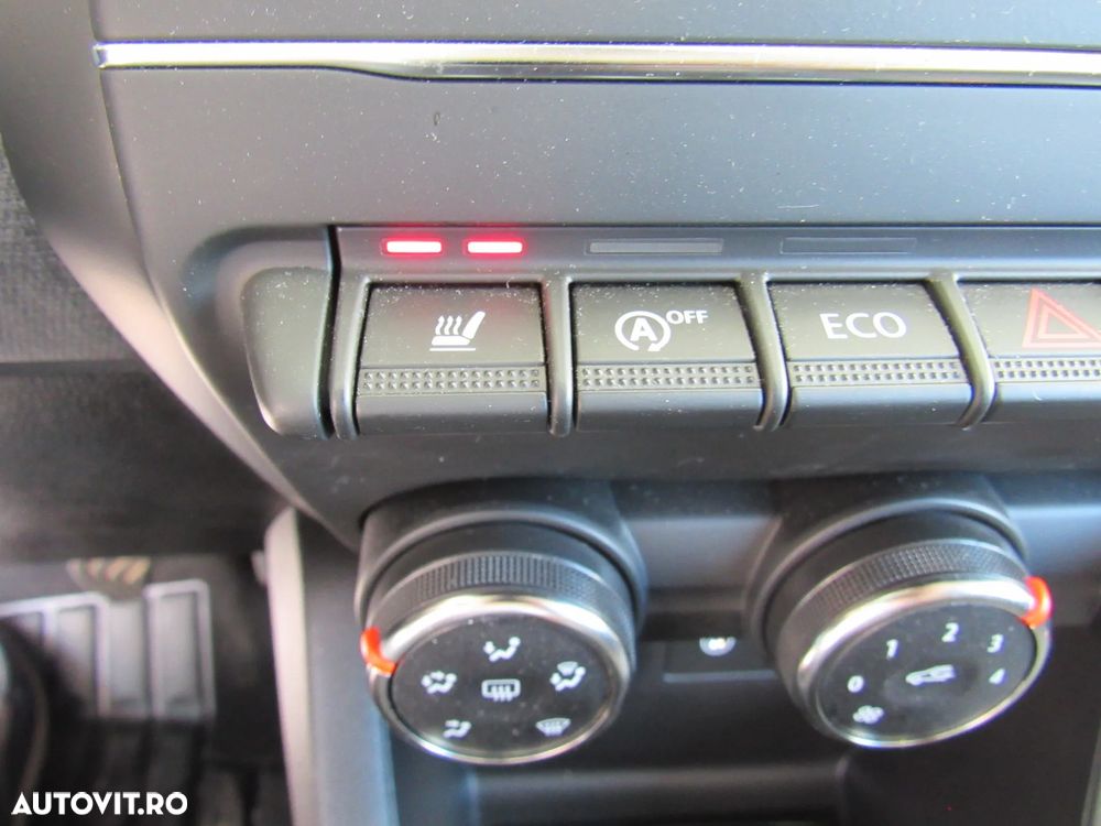 Renault Clio - 30