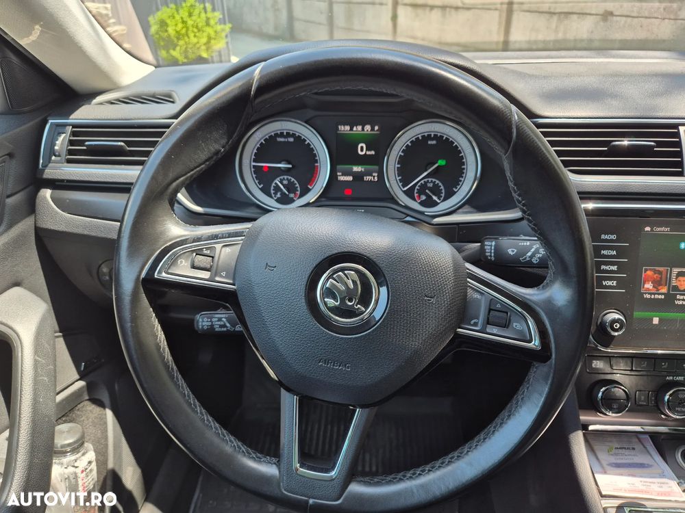 Skoda Superb 2.0 TDI DSG L&K - 12