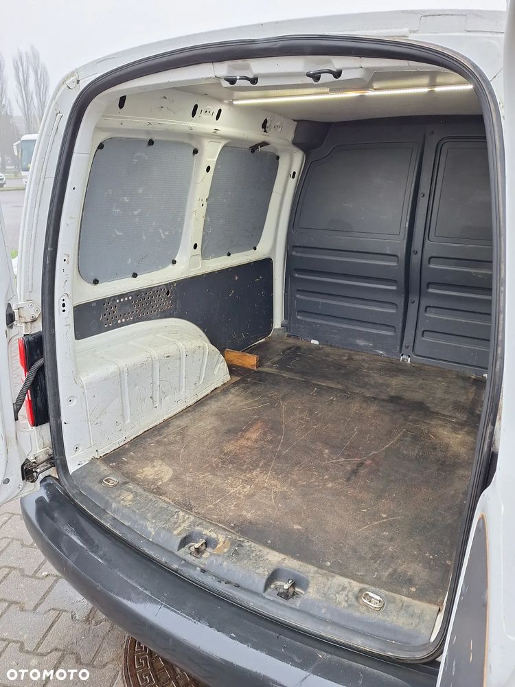 Volkswagen CADDY - 16
