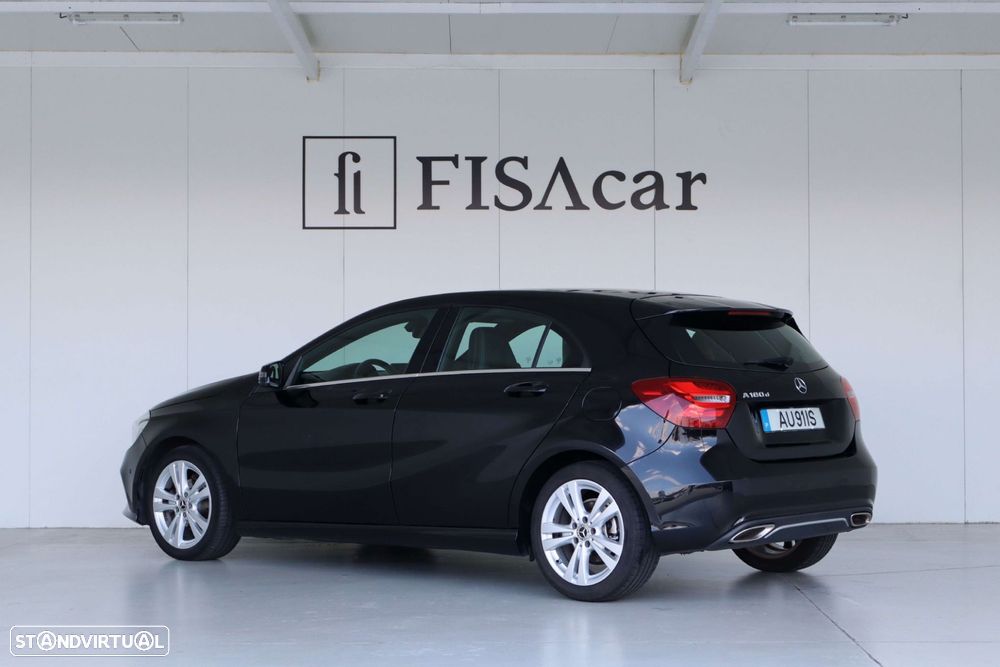 Mercedes-Benz A 180 d Urban - 9
