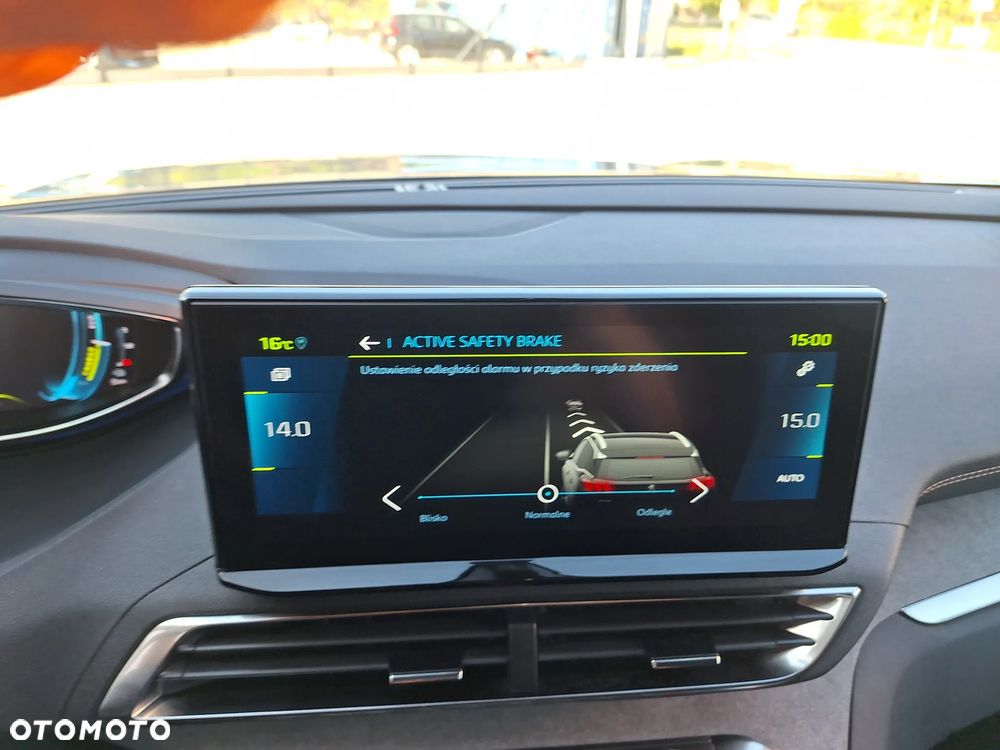 Peugeot 3008 225 e-EAT8 GT - 20