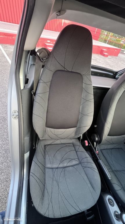 Smart ForTwo Coupé 1.0 mhd Passion 71 - 34