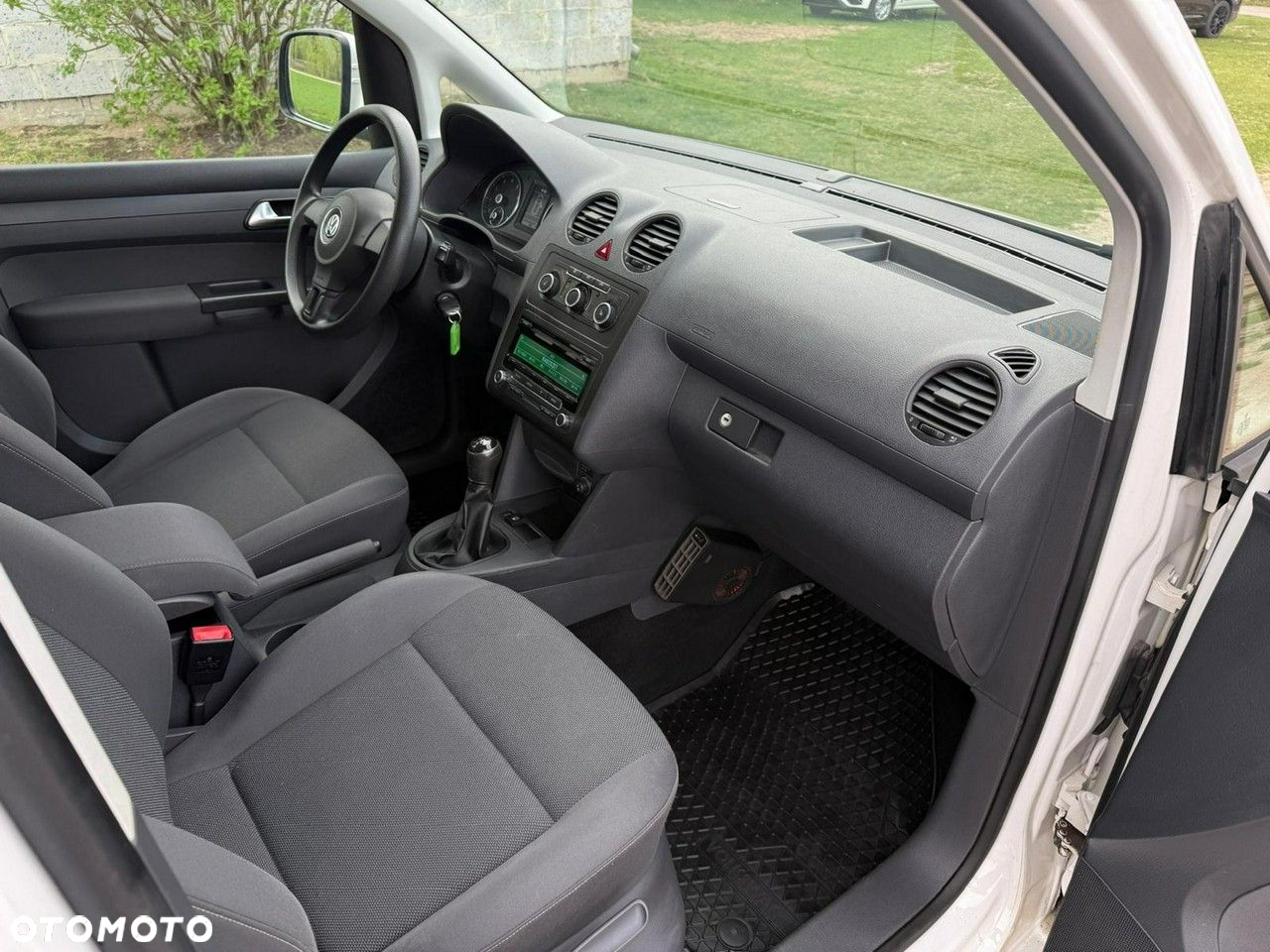 Volkswagen Caddy - 9