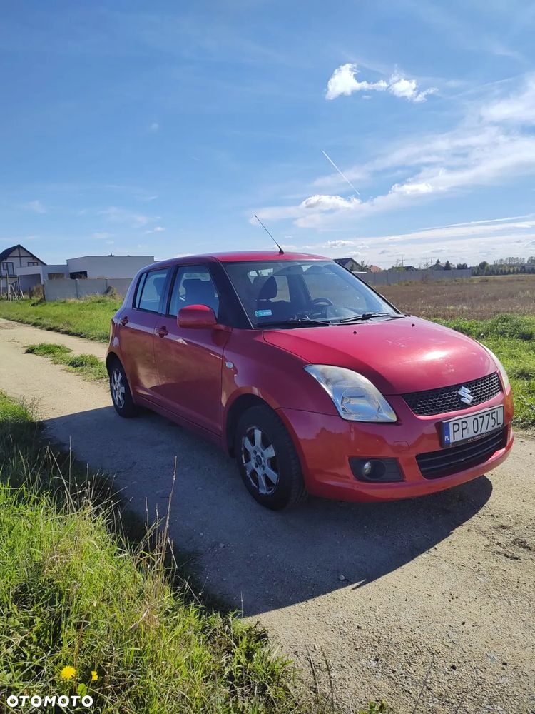 Suzuki Swift - 6