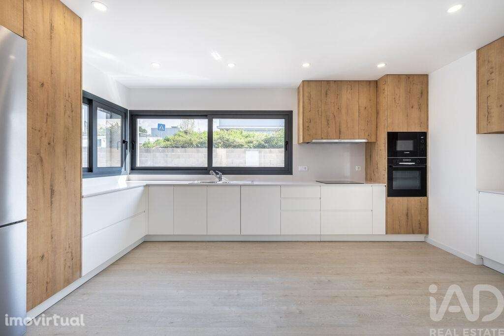 Casa / Villa T4 em Batalha de 400 m2 - Grande imagem: 4/39