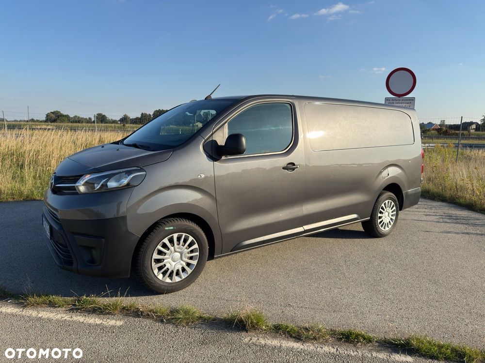 Toyota Proace - 1
