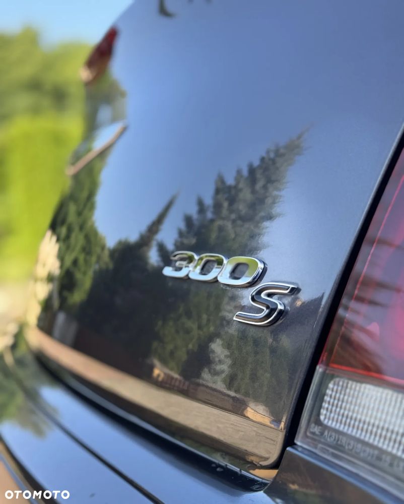 Chrysler 300s - 19