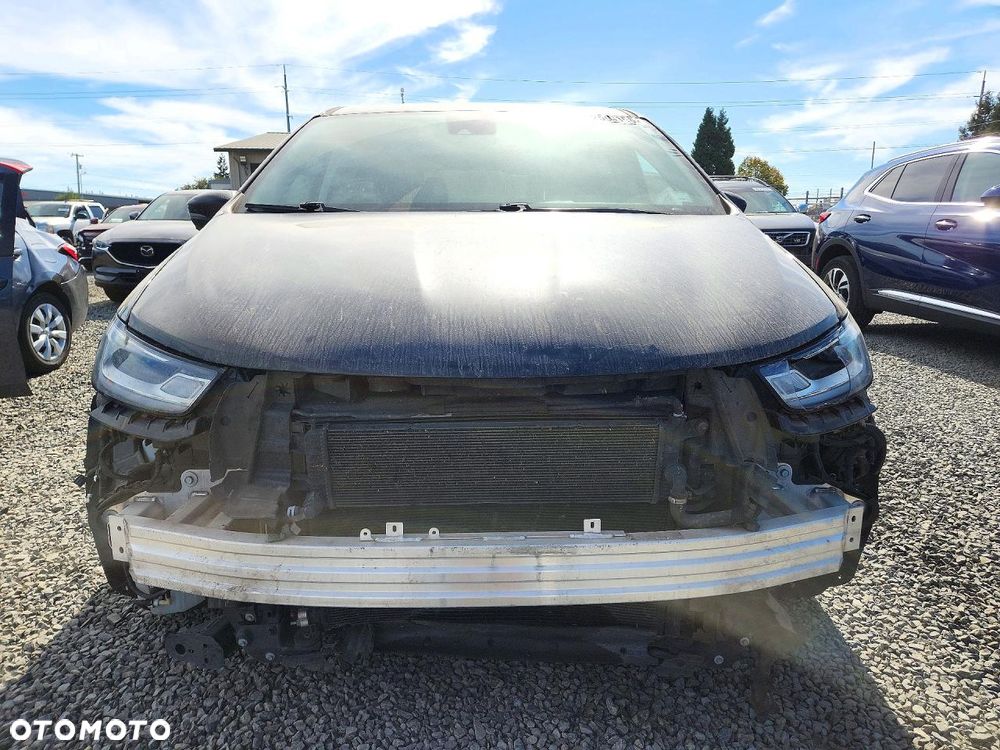 Chrysler Pacifica - 6