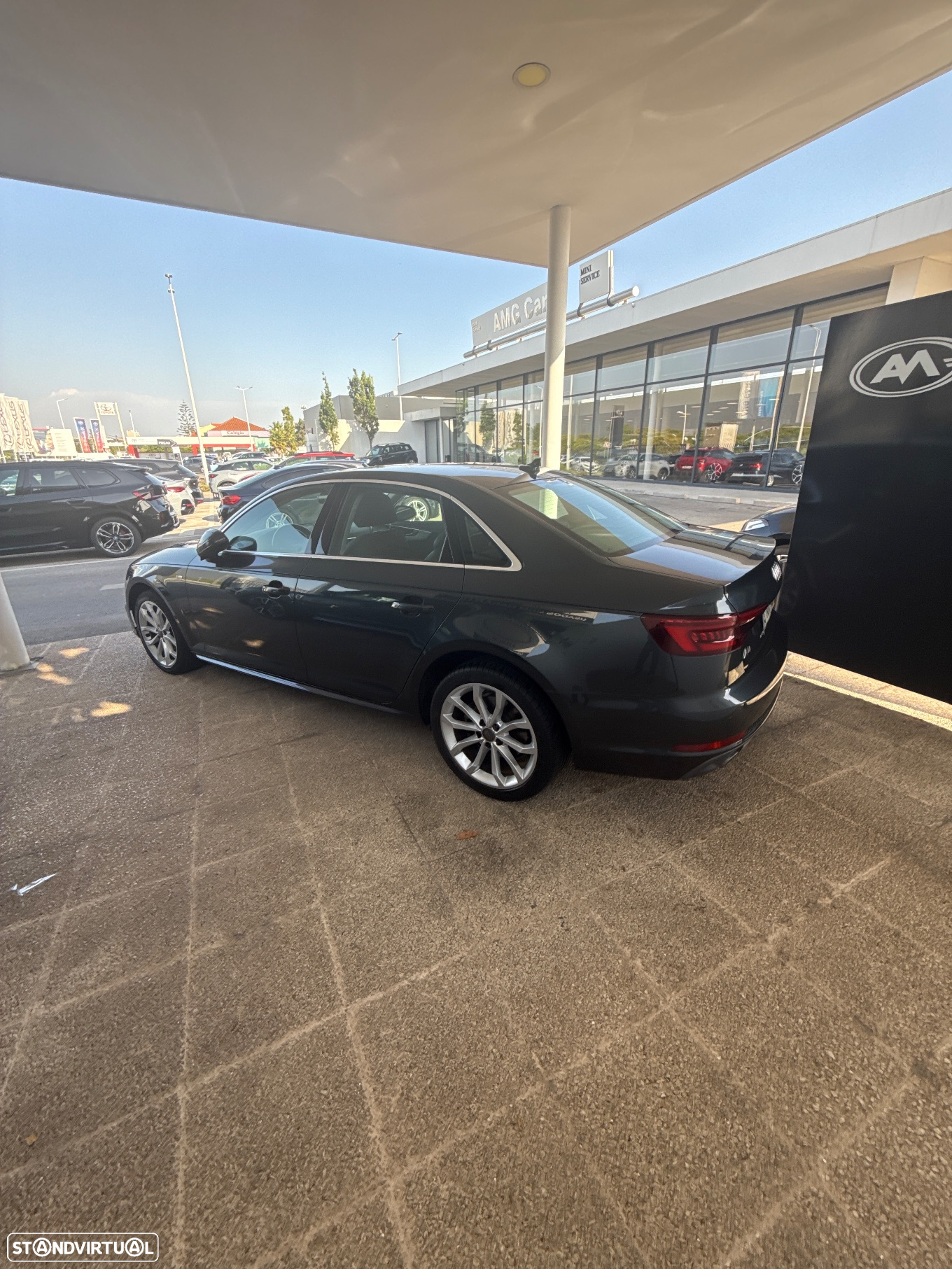 Audi A4 2.0 TDI S-line - 3