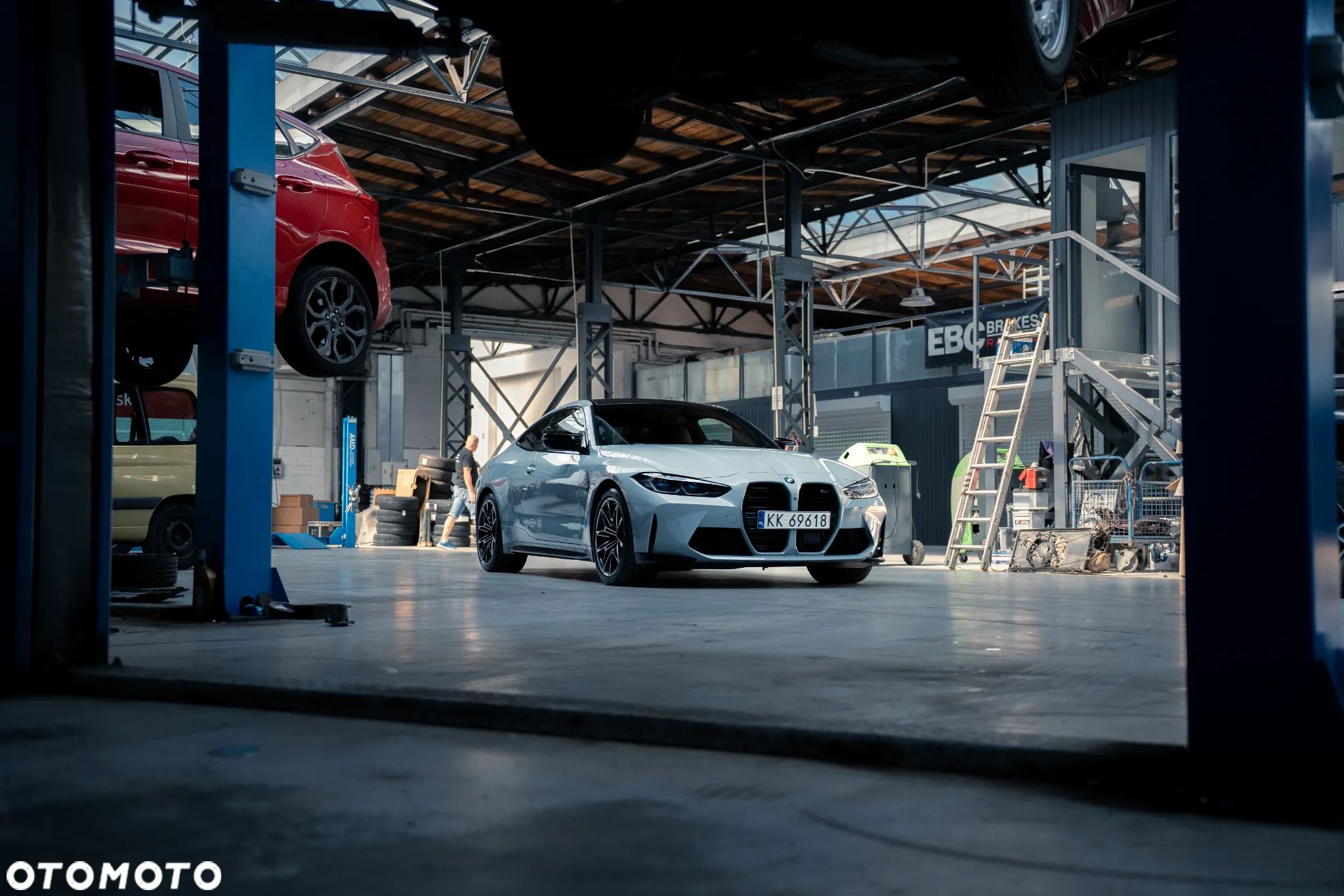 BMW M4 Competition M xDrive sport - 11