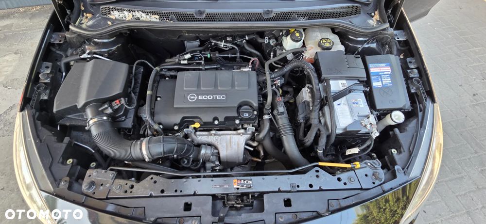 Opel Astra 1.4 Turbo ecoFLEX Start/Stop Active - 38