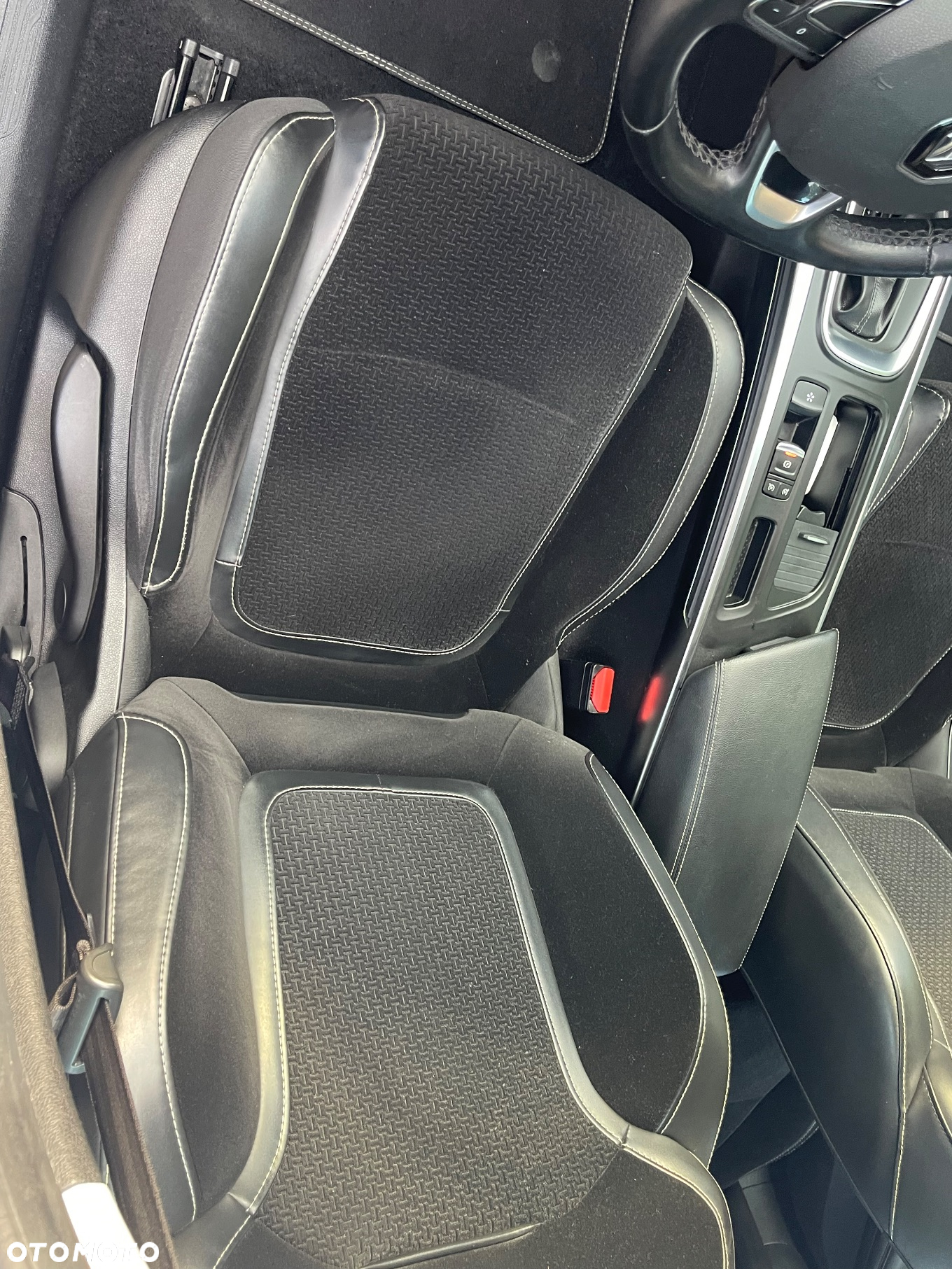 Renault Megane 1.2 Energy TCe Intens EDC - 17