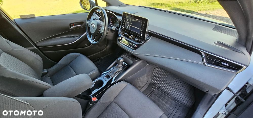 Toyota Corolla 2.0 Hybrid Comfort - 34