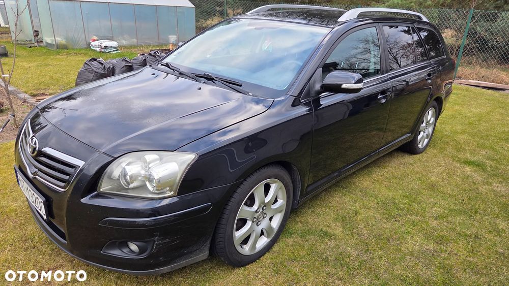 Toyota Avensis 2.0 D-4D - 8