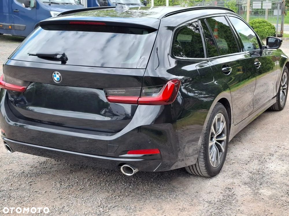 BMW Seria 3 318d - 31