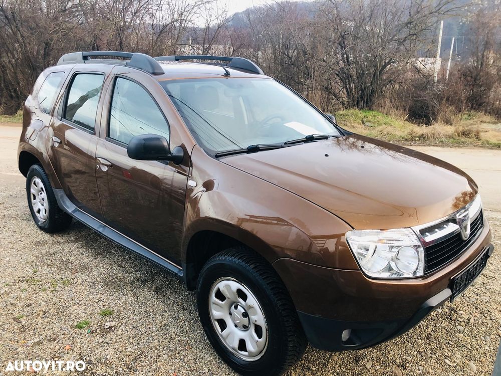 Dacia Duster dCi 110 FAP 4x2 Laureate - 1