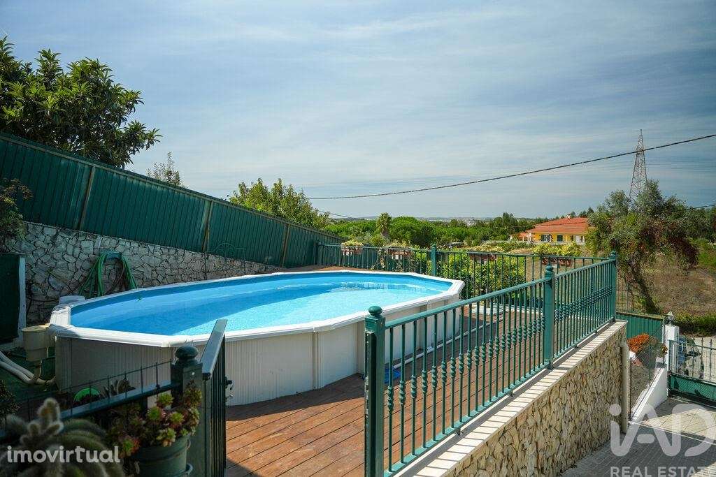 Moradia geminada T3 em Lamas e Cercal de 175,4 m2 - Grande imagem: 5/39