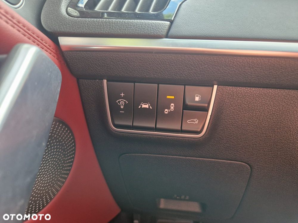 Kia Stinger 3.3 T-GDI AWD GT - 13