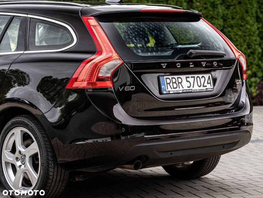 Volvo V60 D4 Business Edition - 17