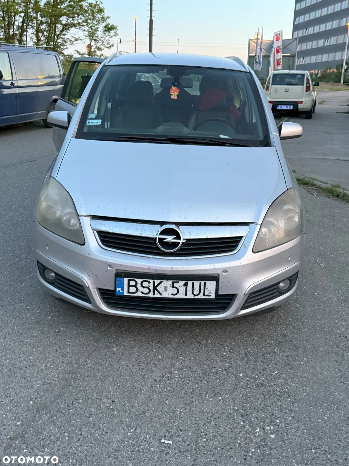 Opel Zafira - 1